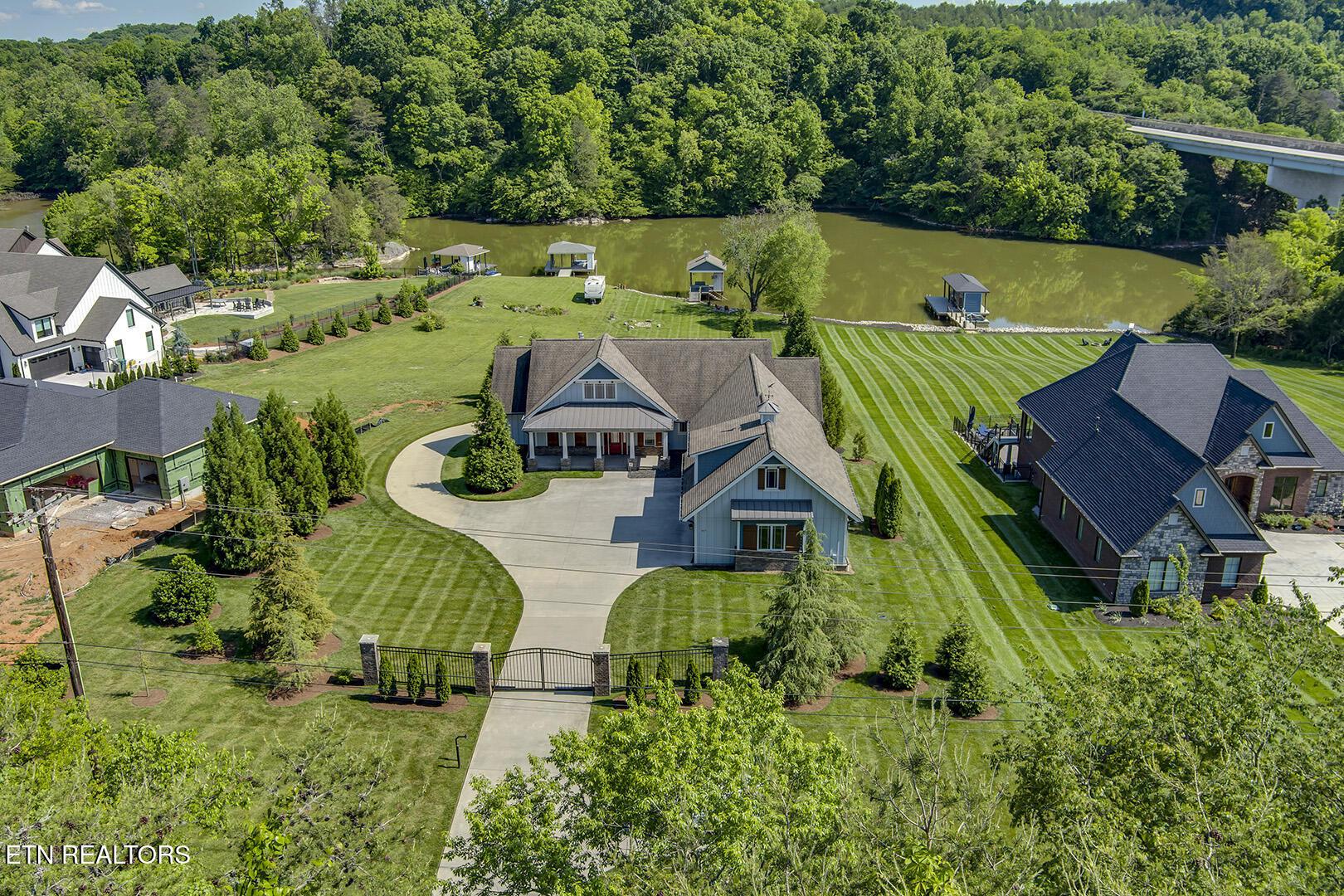 Image 2: 02_EmoryChurchRoad_917_FrontElevated