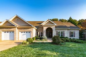 419 Cayuga Drive