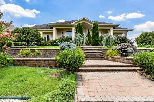 199 Pointe Summit Drive