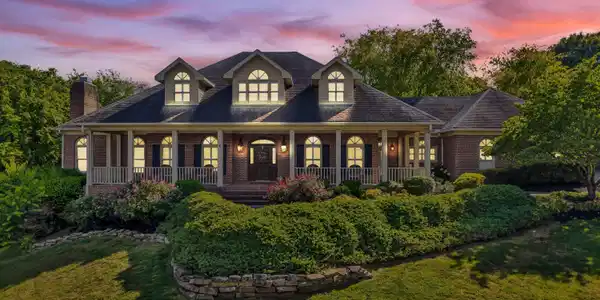1909 Heron Cove Drive
