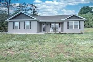 339 Edgewood Circle