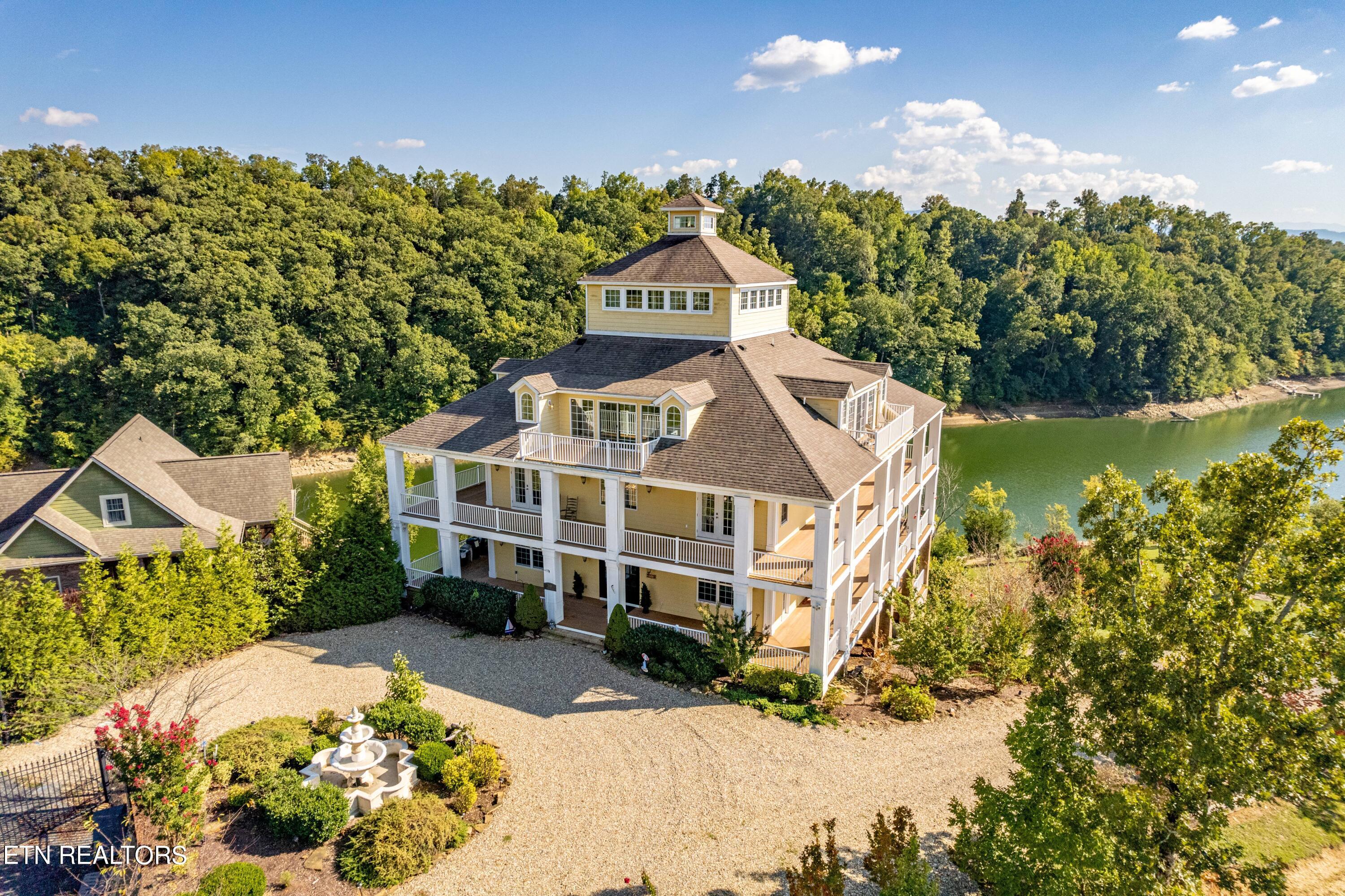 2118 Stone View Drive, Dandridge, TN lhrmls01840692