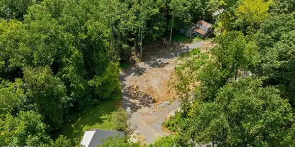 Image 4: DJI_0197