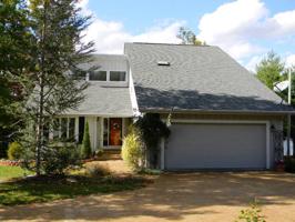 205 Lakeview Drive
