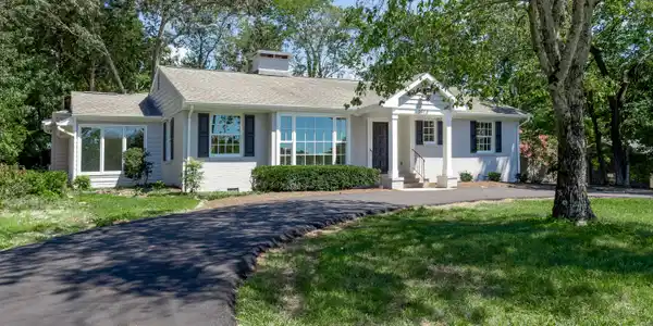 1014 Navaho Rd