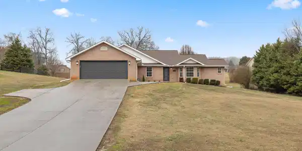 3732 Bent Rd