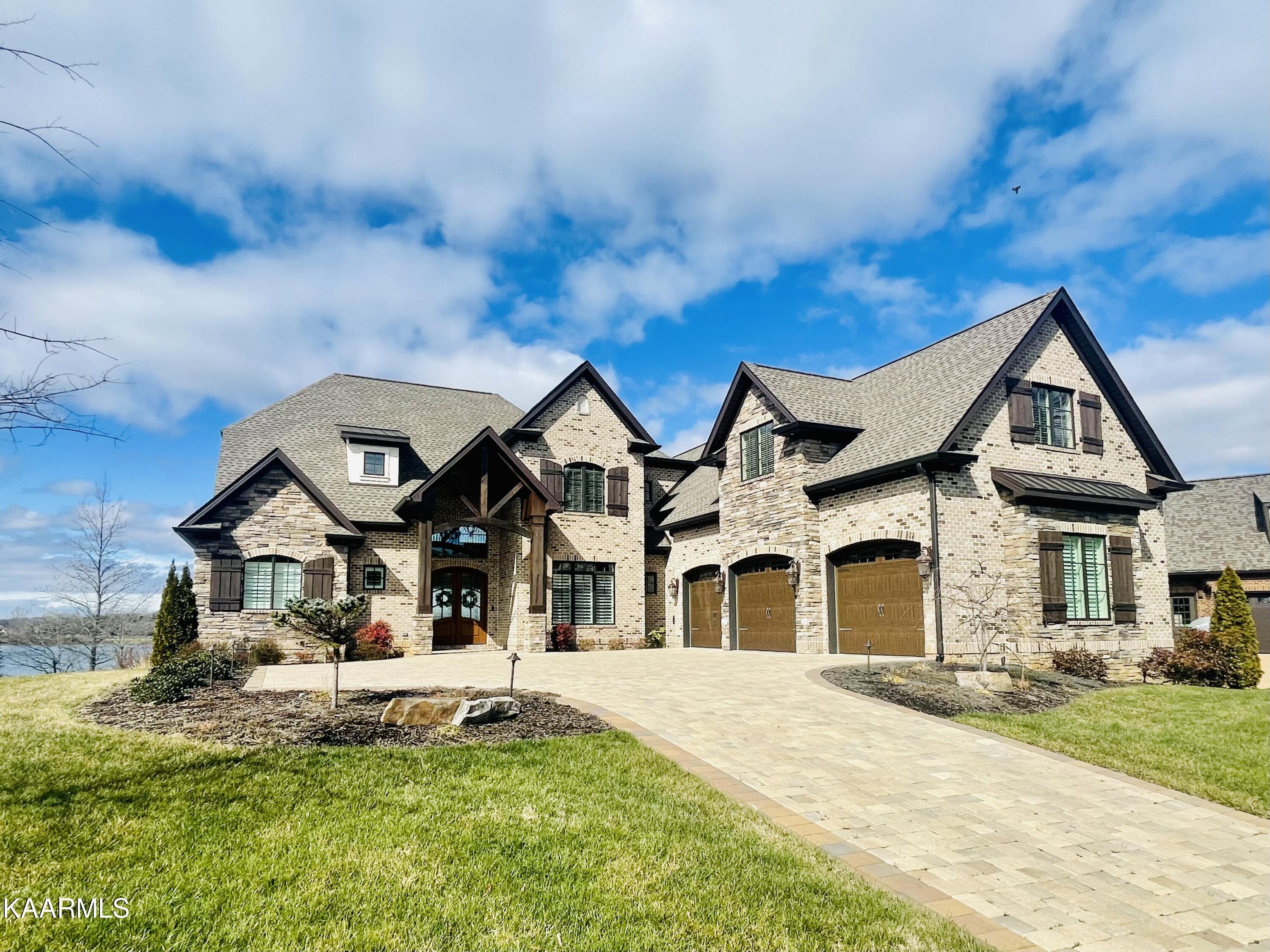 1252 Marina Way, Lenoir City, TN lhrmls01145954