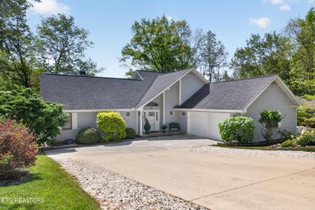 276 Lakewood Drive