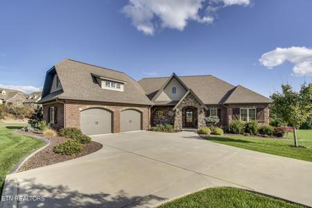 113 White Hawk Drive