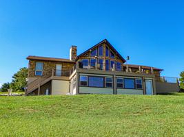 1152 Eagle View Drive