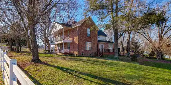 2279 Hodges Ferry Rd