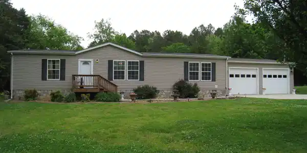 2468 North Hunter Bend Road