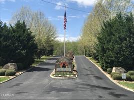 2039 Cherokee Drive