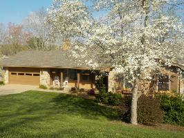 143 Meadowview Drive