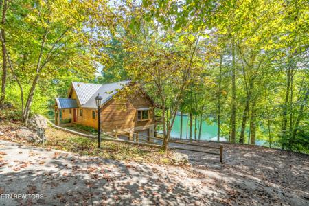 639 Big Creek Rd
