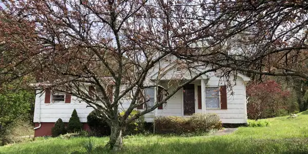 3253 Louisville Rd Rd