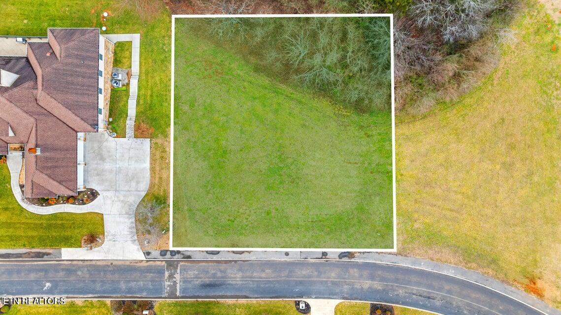 Image 2: 215 Watercrest Drive-2