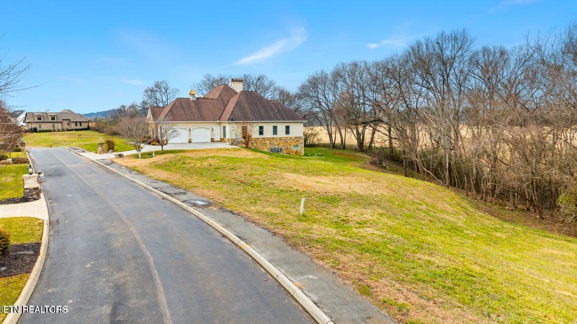 Image 3: 215 Watercrest Drive- 3