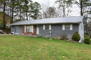 1613 Hammerhill Rd