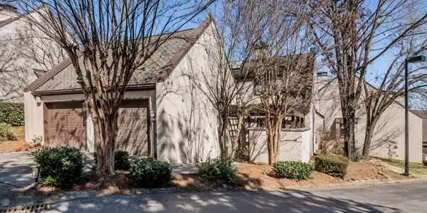 1350 Orleans Drive