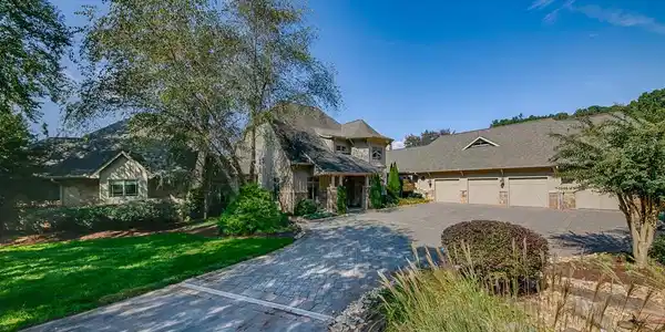 3011 Keller Bend Rd