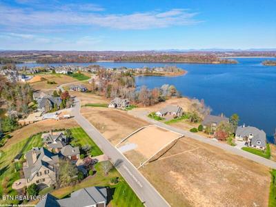 15848 Lighthouse Pointe Drive