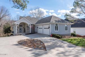 225 Amohi Way