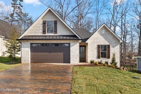 206 Daleyuhski Lane
