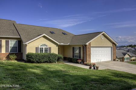428 Willow Oak Circle