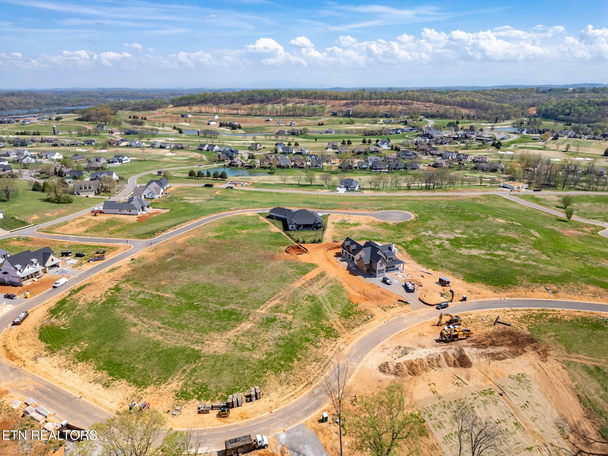 Image 4: 2-web-or-mls-DJI_0002-HDR-41