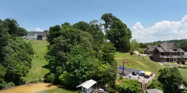 729 Lake Vista Drive