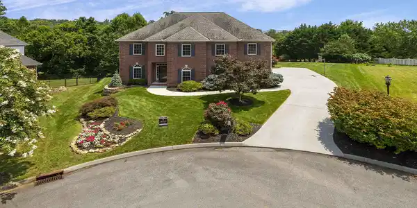 1804 Highlands Cove Lane