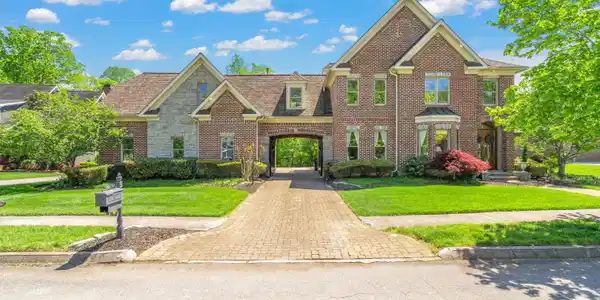 12706 Woodcove Lane