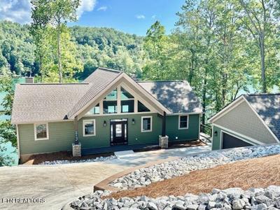 213 Waterside Lane