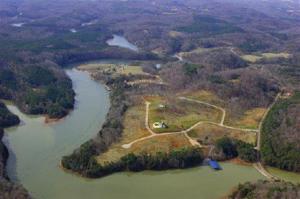 100 Clearwater Cove Drive