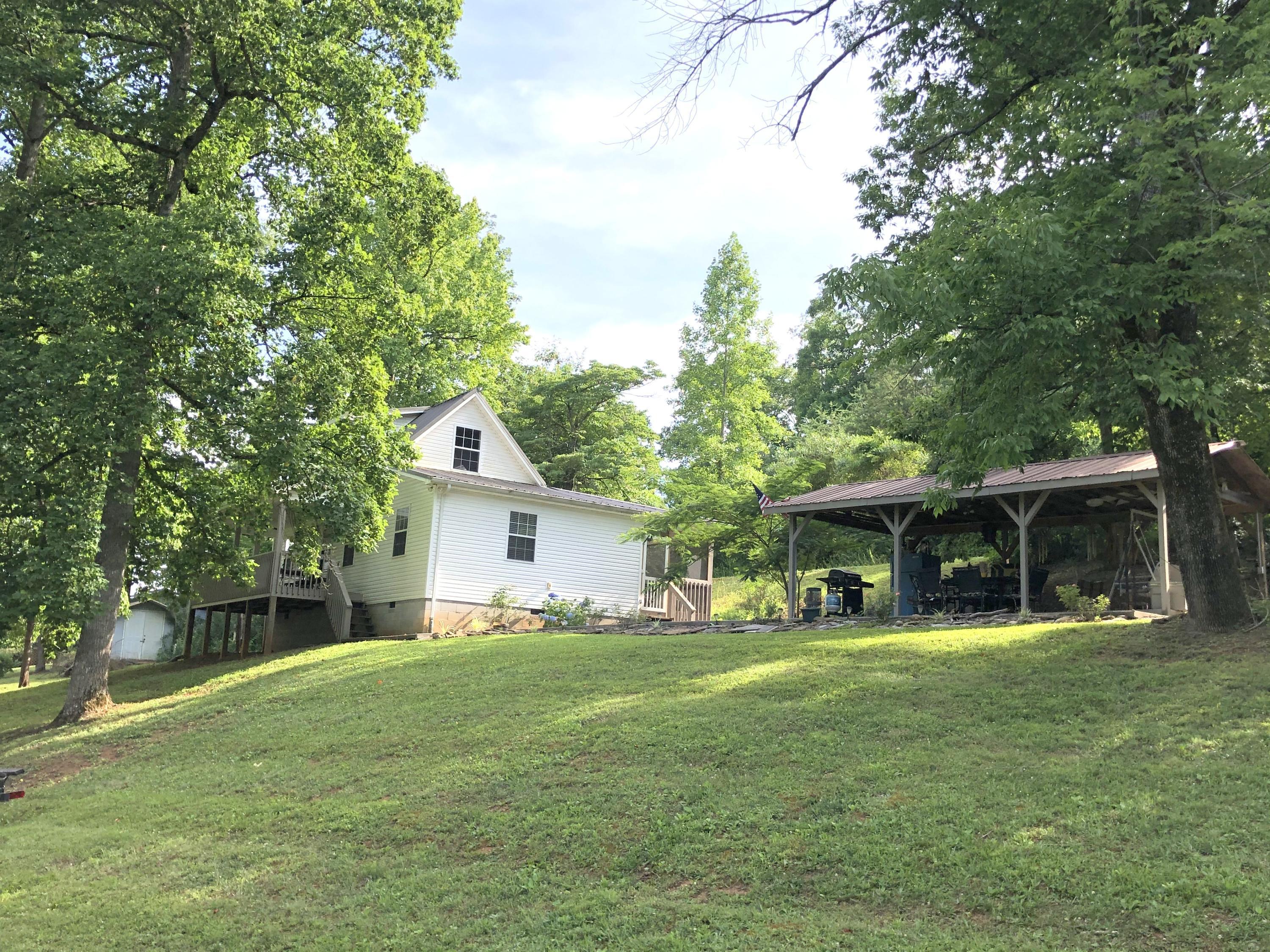 625 Flat Hollow Marina Rd, Speedwell, TN lhrmls00743068