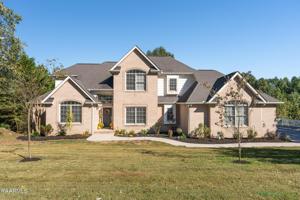 53 Riverside Drive