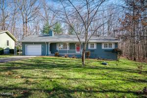 17 Oxford Cir Circle