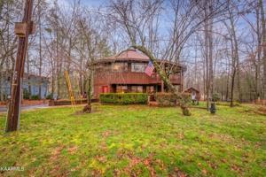 4112 Chica Rd
