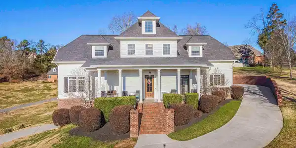 450 Conkinnon Drive
