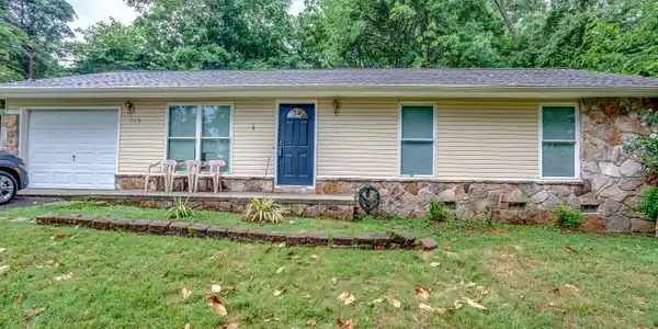 715 Lake Mill Lane