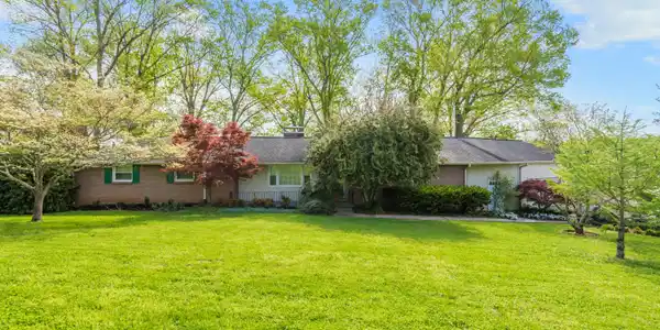 5916 Holston Hills Rd