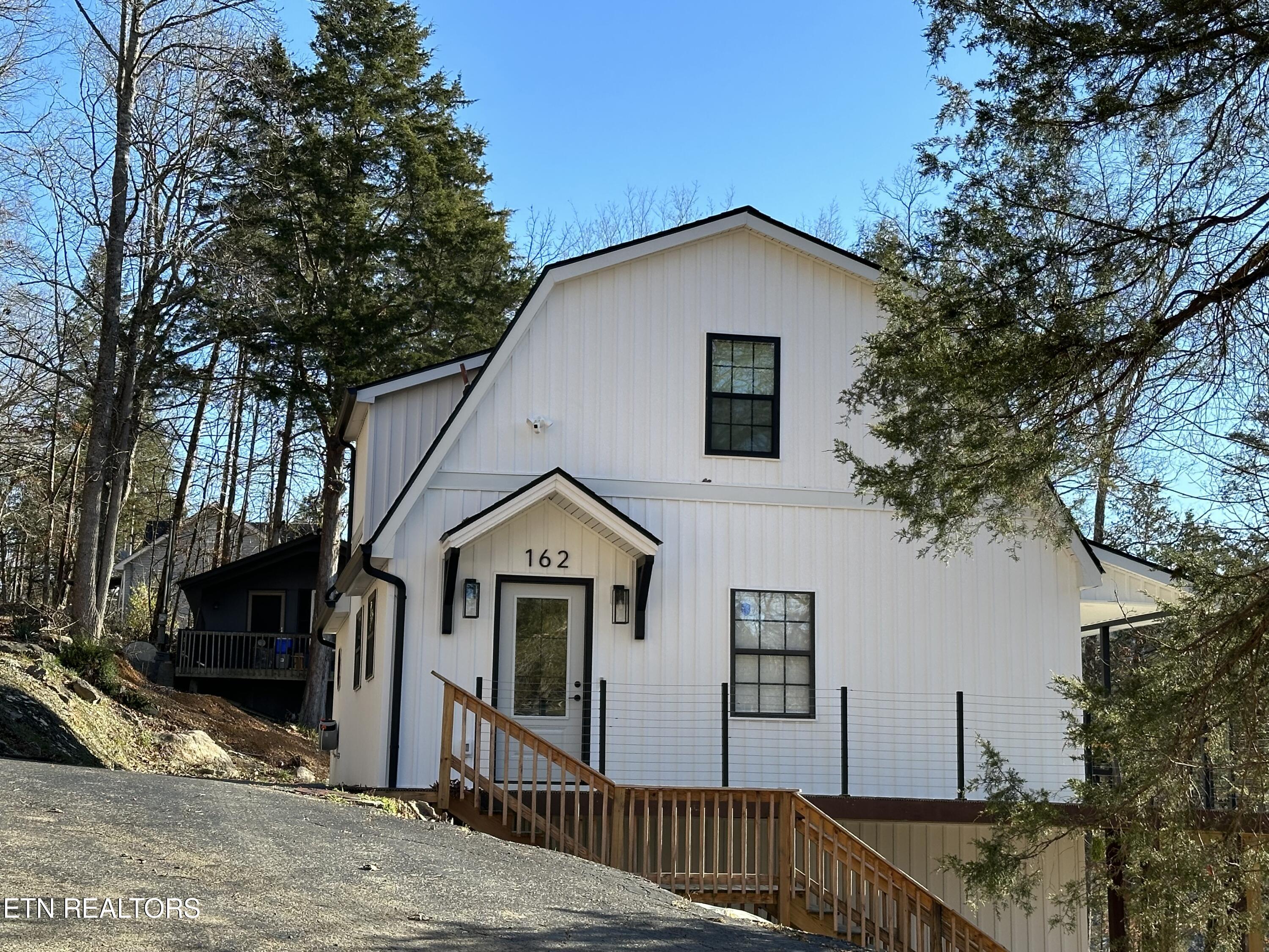 162 Lake Hollow Rd, Speedwell, TN lhrmls01921388