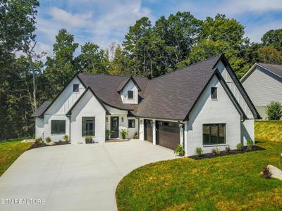 182 Oostanali Way