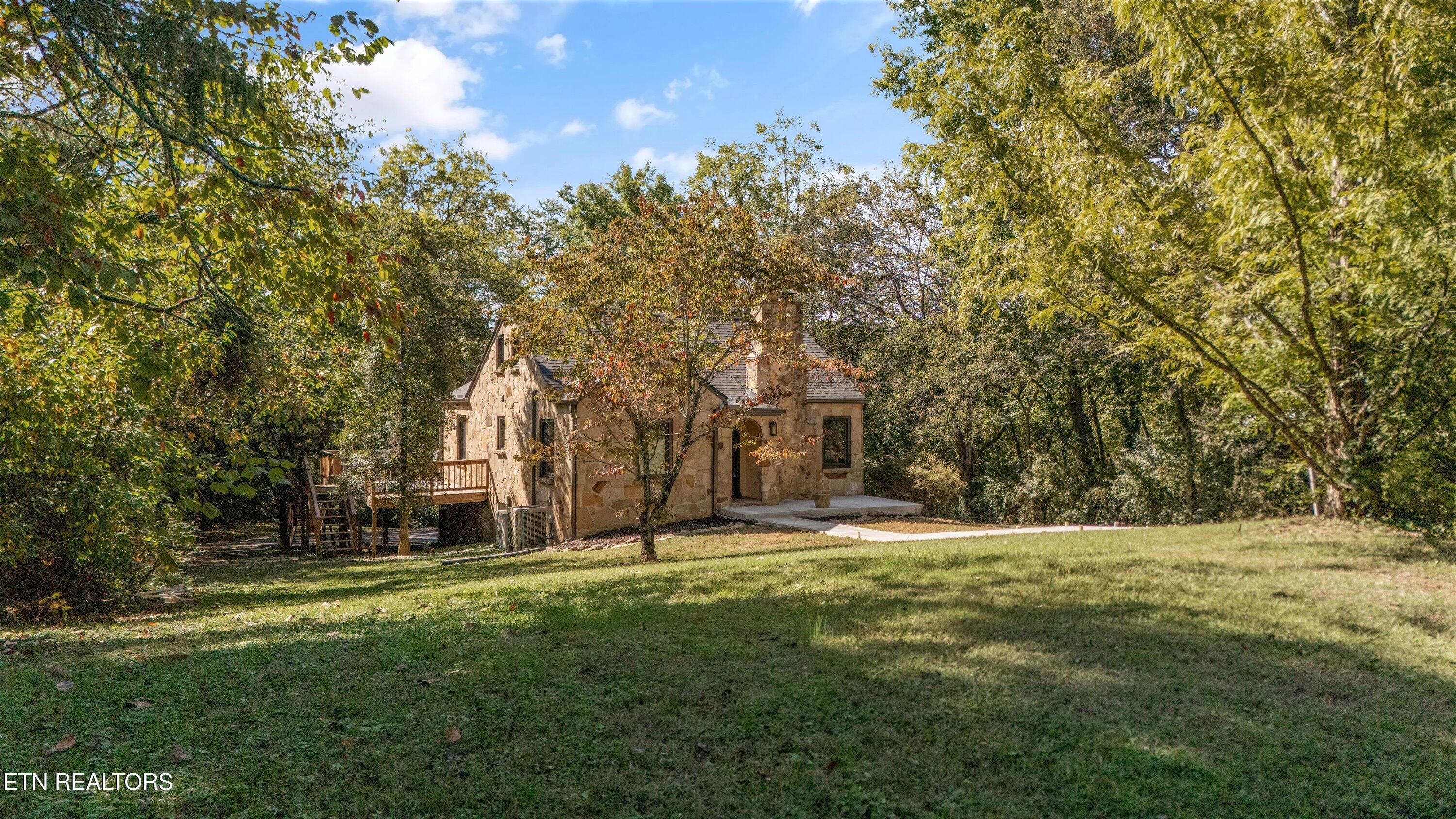 Image 3: 31-6001 E Governor John Sevier Hwy06