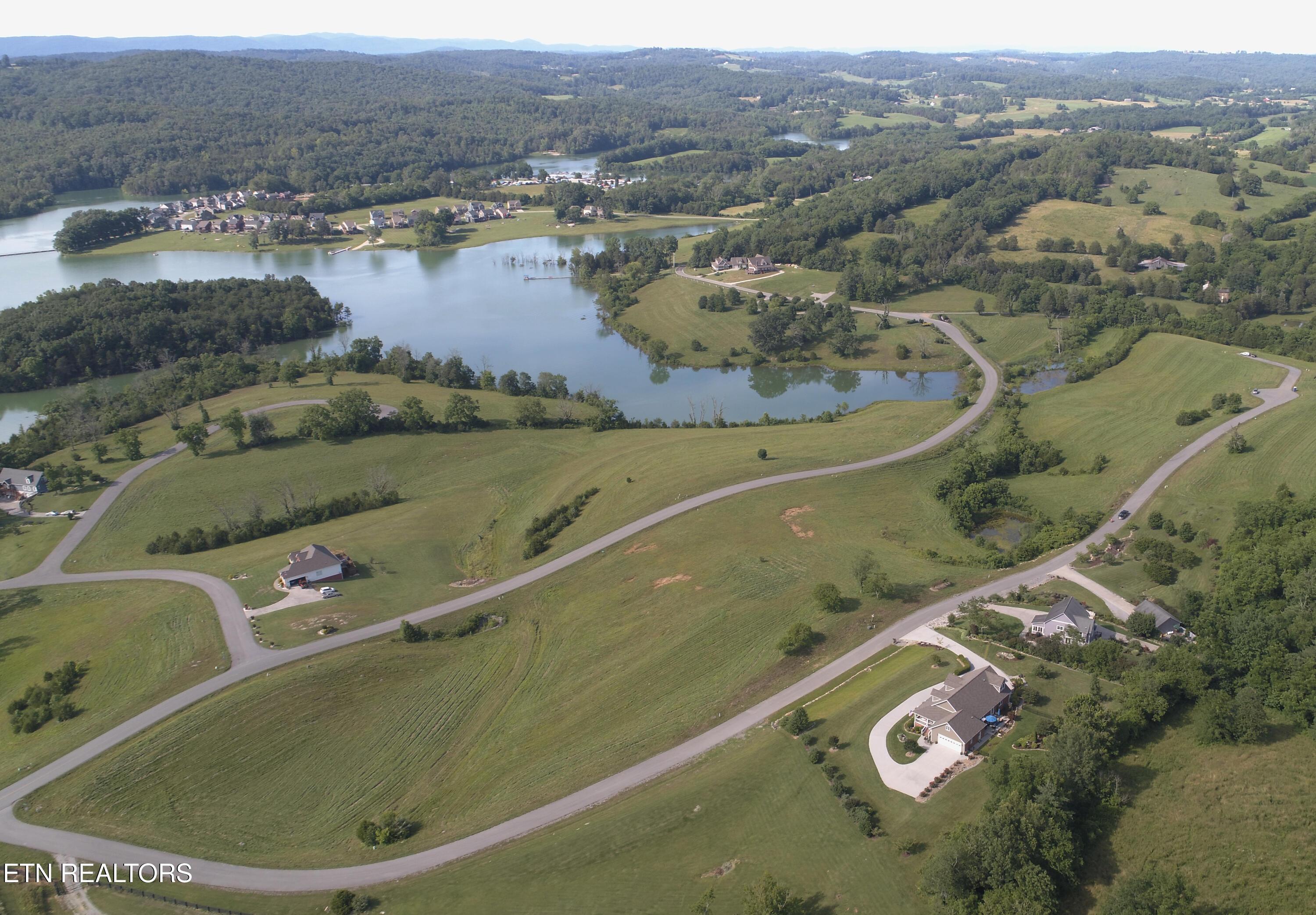 Image 2: L#73CR Russell Br Sunset Bay Norris Lake