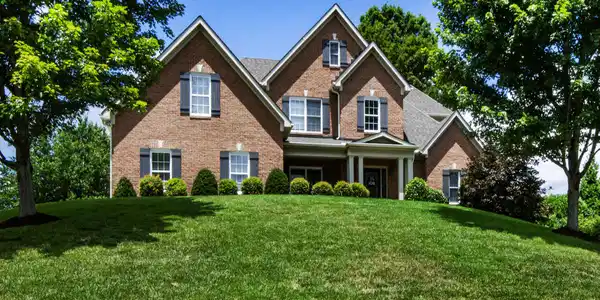 10403 Meadow Ridges Lane Lane