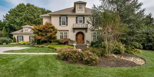 3554 Charter Oak Way