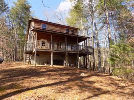 221 Tall Pine Circle