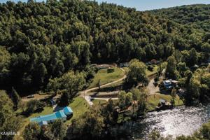 278 River Rd